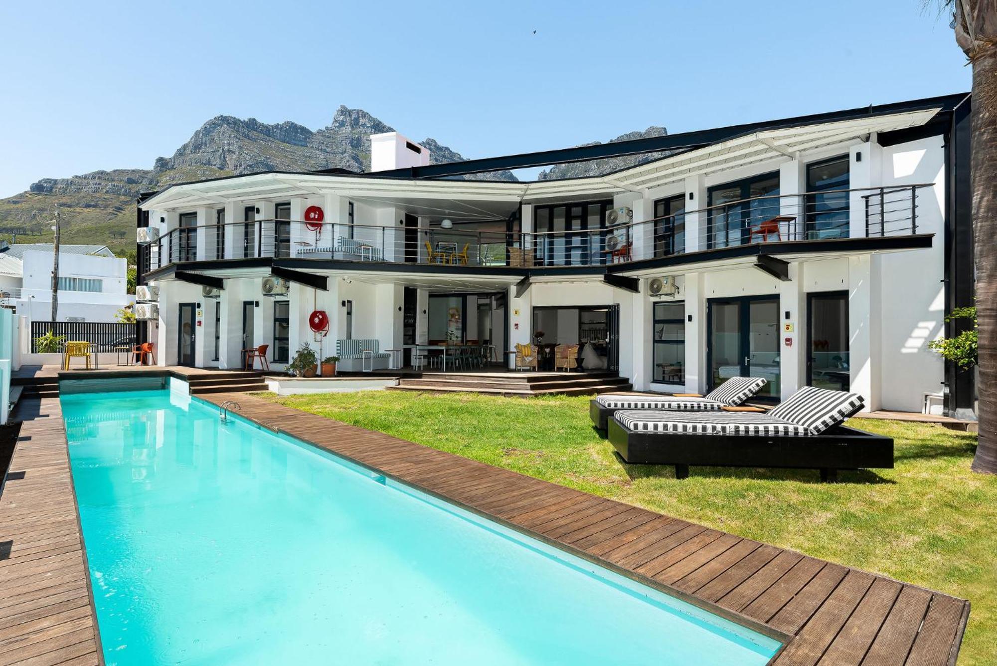 Neighbourgood 1St Crescent Camps Bay Cidade Do Cabo Exterior foto