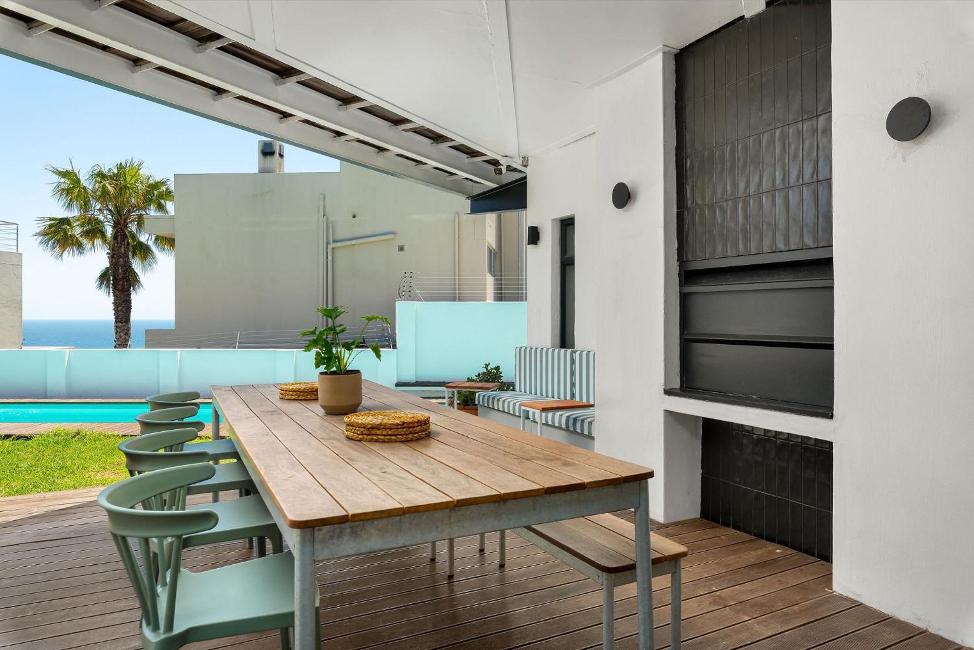 Neighbourgood 1St Crescent Camps Bay Cidade Do Cabo Exterior foto