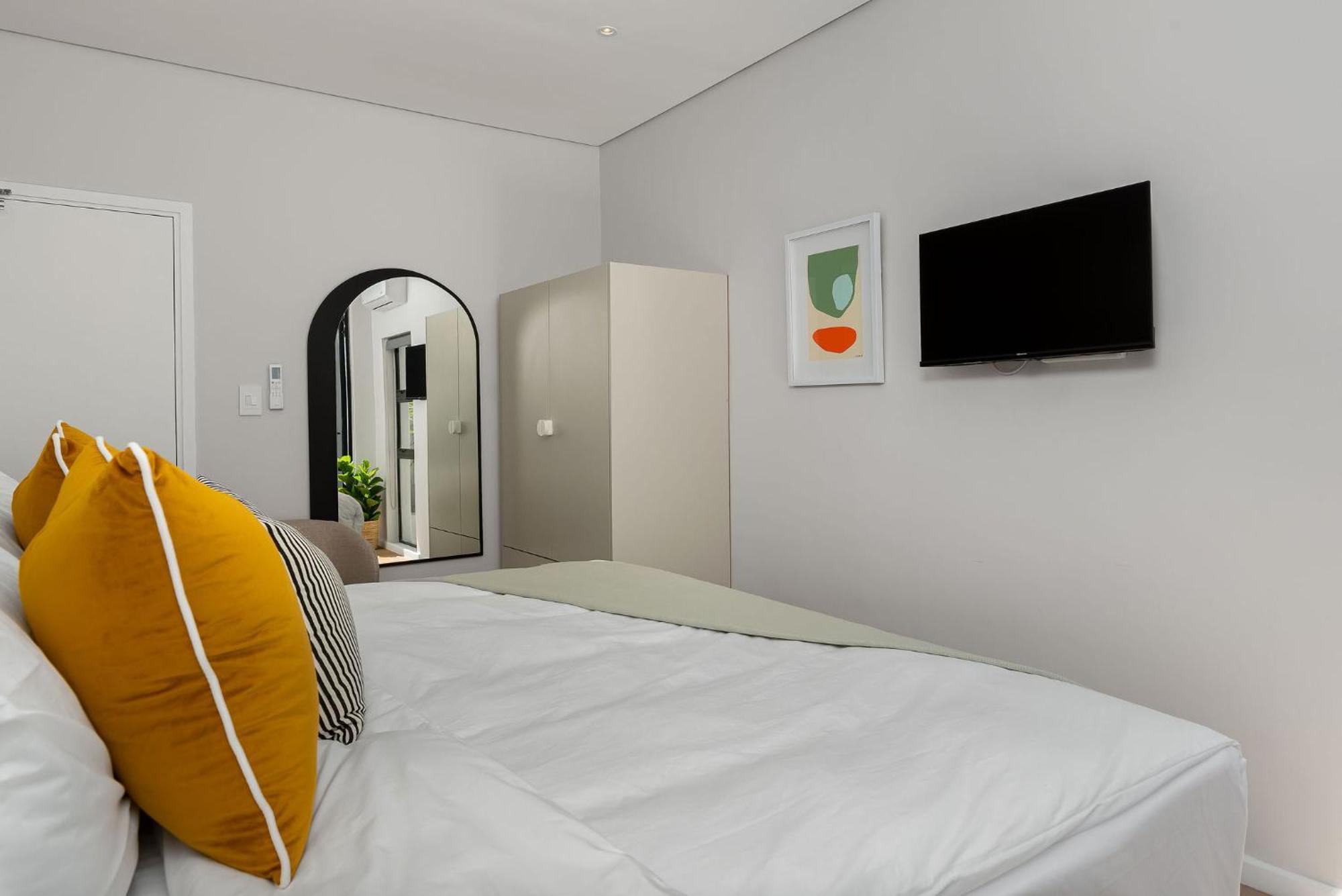 Neighbourgood 1St Crescent Camps Bay Cidade Do Cabo Quarto foto