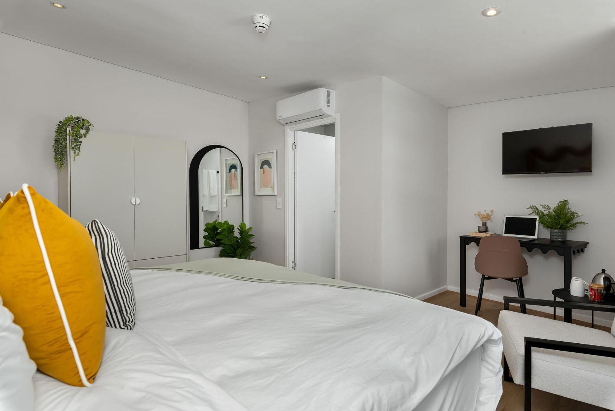Neighbourgood 1St Crescent Camps Bay Cidade Do Cabo Quarto foto